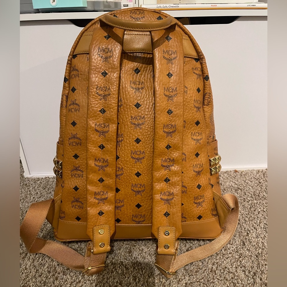 Mcm Stark Side Stud Medium Backpack Brown - image 2